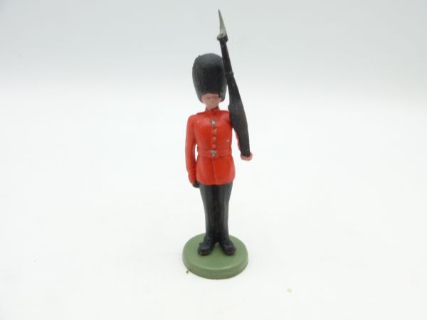 Britains Swoppets Guard, rifle shouldered (made in HK)