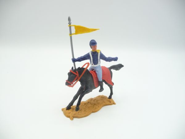 Timpo Toys Union Army Soldier 3rd version riding with flag