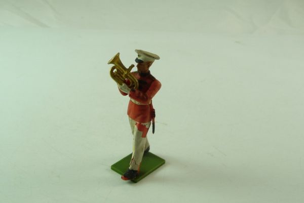 Britains Swoppets US Marine Corps Band of Set No. 7499; with wind instrument