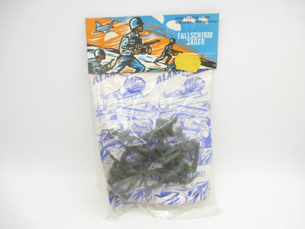 DOM Plastik Paratroopers (dark green figures) - orig. packaging, brand new