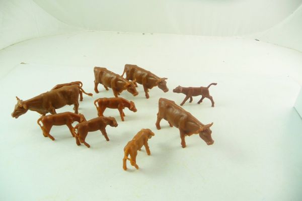 Domplast Kühe mit Kälbern, mittelbraun (10 Figuren)