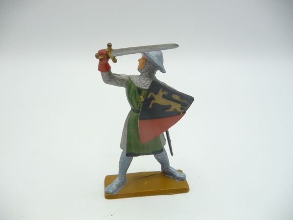 Starlux Ritter stehend mit Schwert + Schild