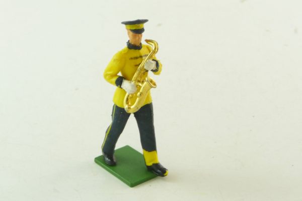 Britains Swoppets US Military Band; musician with saxophone - good condition
