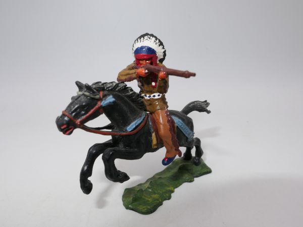 Chief on horseback, shooting rifle sideways - great 4 cm modification