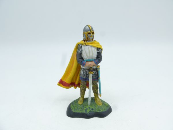 Knight standing with cape + sword