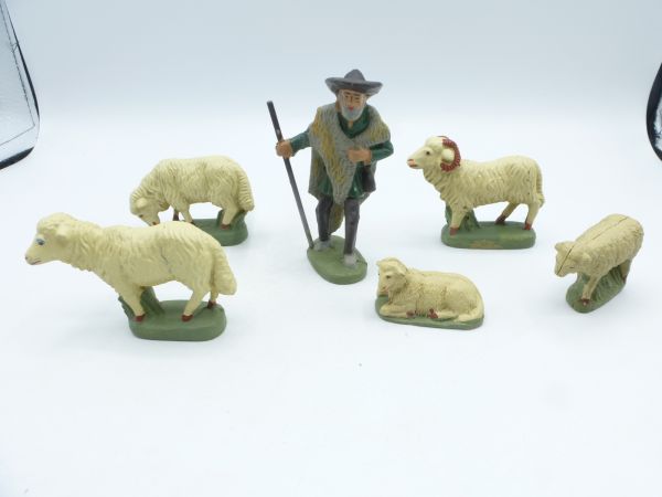 Leyla Shepherd with flock of sheep (height of shepherd approx. 9 cm)
