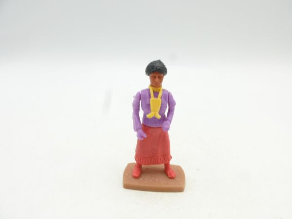 Plasty Indian woman standing (skirt pink, blouse lilac)