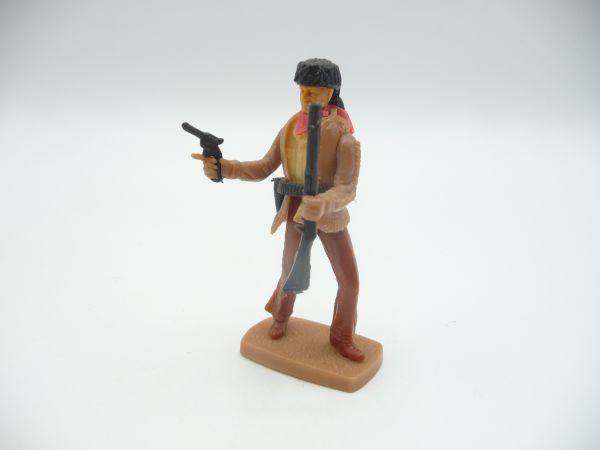 Plasty Trapper stehend mit Pistole + Gewehr
