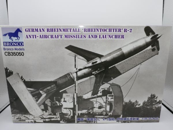 Bronco German Rheinmetall "Rheintochter" R-2 Anti-Aircraft