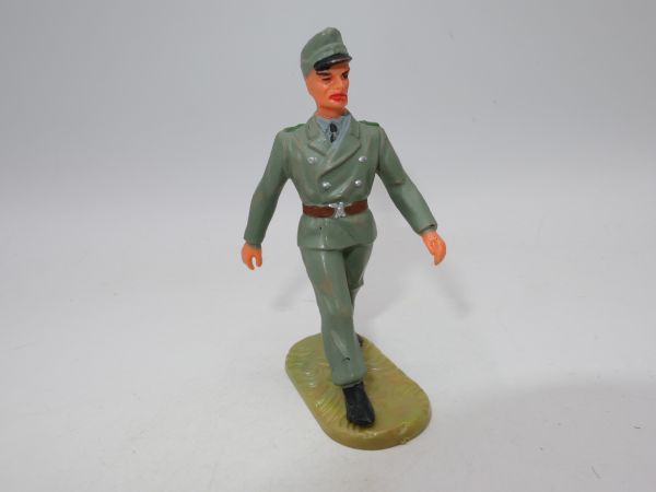 Elastolin 7 cm Swiss Armed Forces: Officer on the march, No. 9921