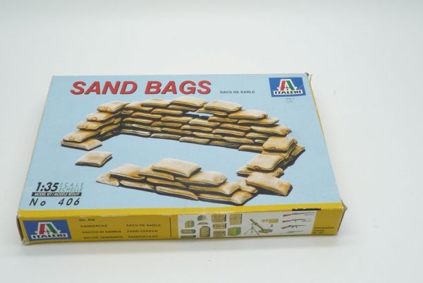 Italeri 1:35 Sand Bags, No. 406 - parts on cast