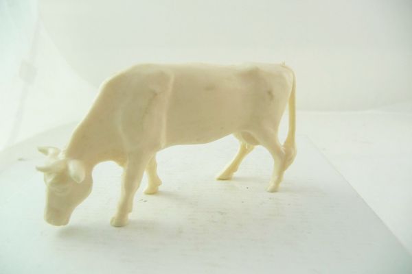 Cow grazing (similar to Linde)