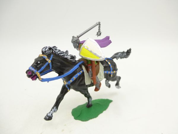 Knight with morning star, shield + cape - great 4 cm modification