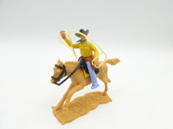 Timpo Toys Cowboy 2nd version riding with lasso - nice lower part