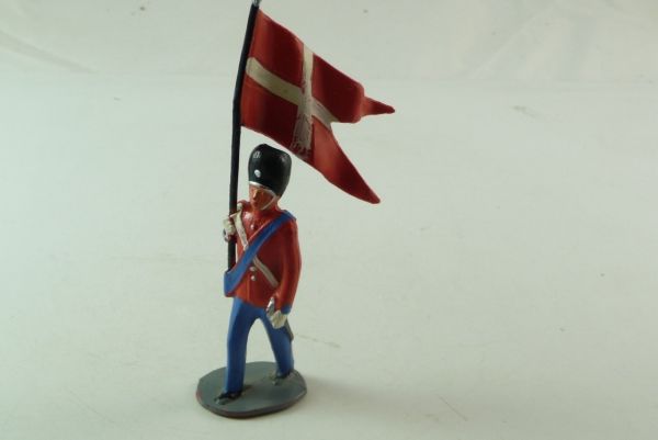 Reisler Guard with flag