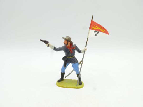 Elastolin 7 cm 7th Cavalry, soldier with flag + pistol, No., 7024