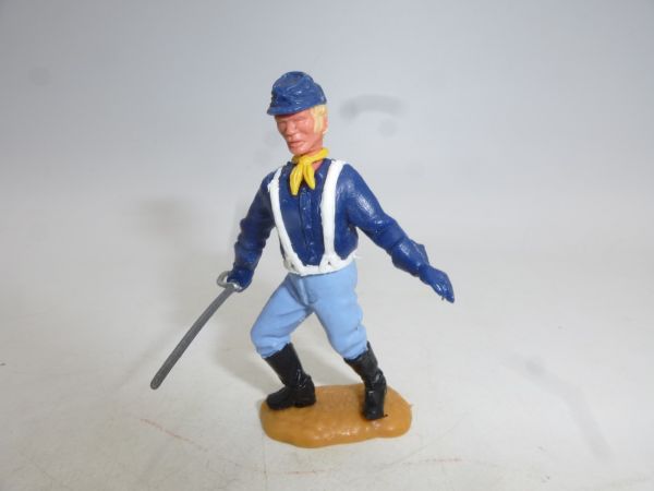 Timpo Toys Union Army Soldier 3rd version with blond (!) hair - rare