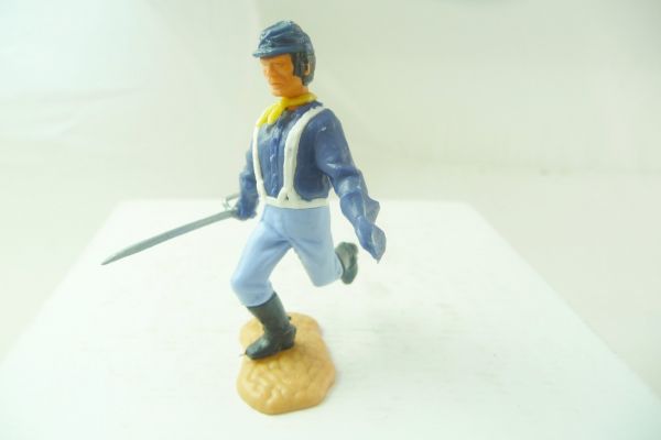 Timpo Toys Union Army soldier 3rd version running with sabre