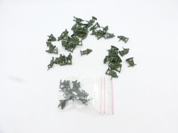 Revell 1:72 U.S. Infantry WW II - 56 parts, loose, see photo
