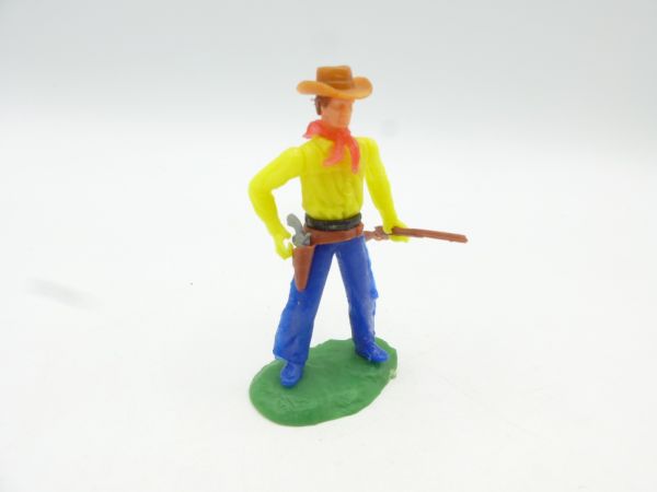 Elastolin 5,4 cm Cowboy standing, rifle sideways, pulling pistol