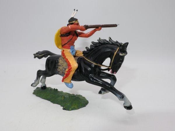 Elastolin 7 cm Indian on horseback, rifle in front, No. 6845, painting 2