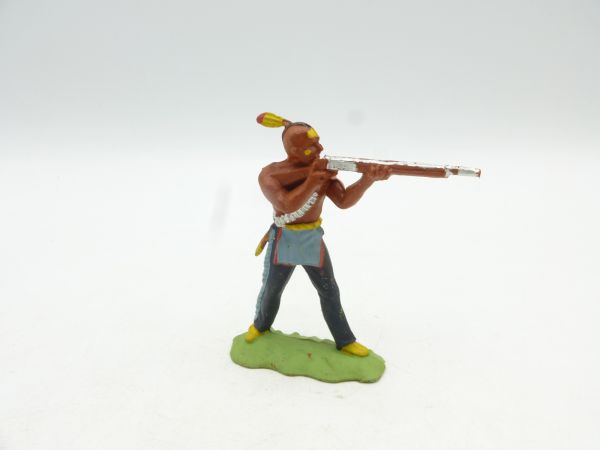 Britains Swoppets Iroquois standing shooting (made in England)
