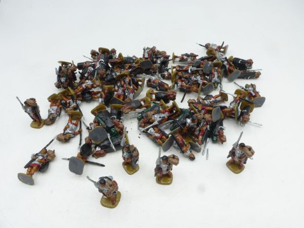 Romans (over 60 figures, similar to Airfix) - painted, used