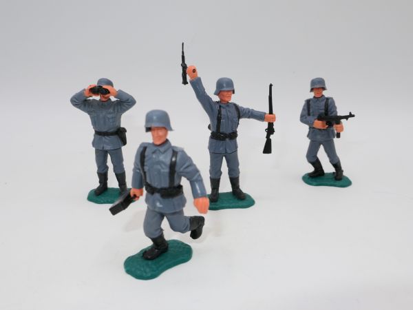 Timpo Toys Group of German soldiers (4 figures)