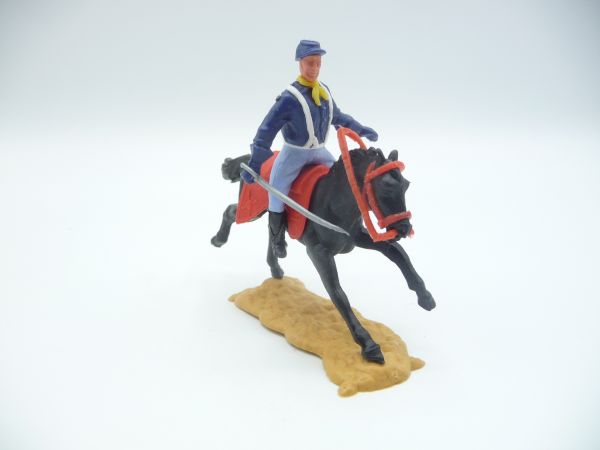 Timpo Toys Union Army Soldier 2nd version riding, sabre down