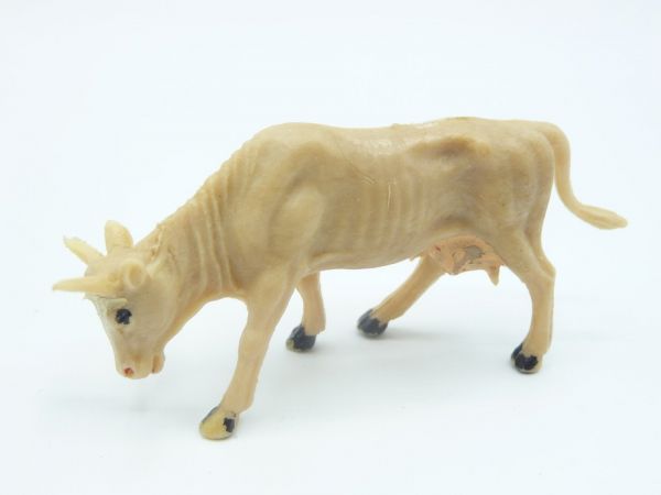 Cow grazing (height 3,5 cm)