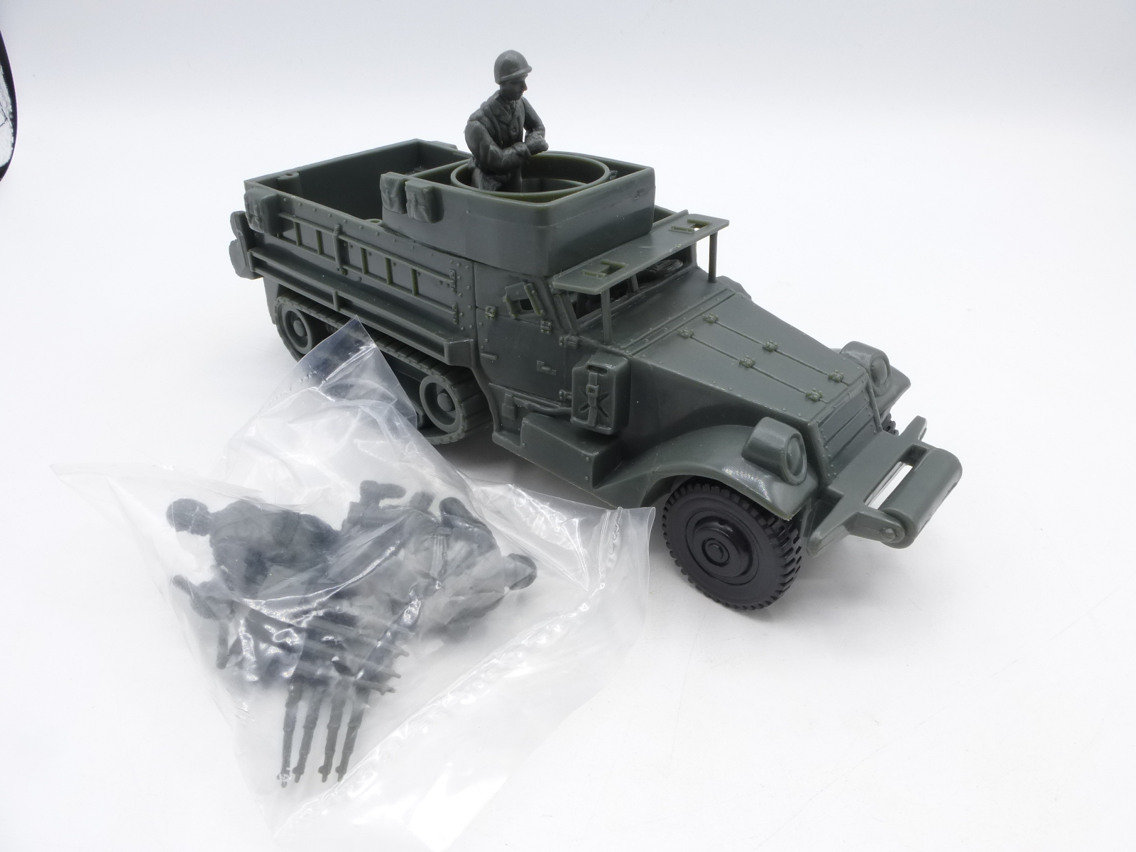 Halftrack for use with 1/32 scale figures Classic Toy Soldiers WWII U.S 