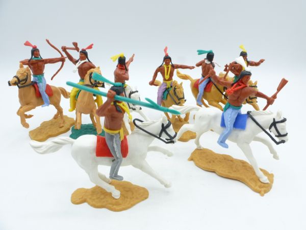 Timpo Toys Indians riding (8 figures), 2nd version - nice set