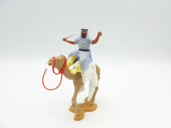 Timpo Toys Camel rider (grey, yellow inner trousers) lunging with sabre