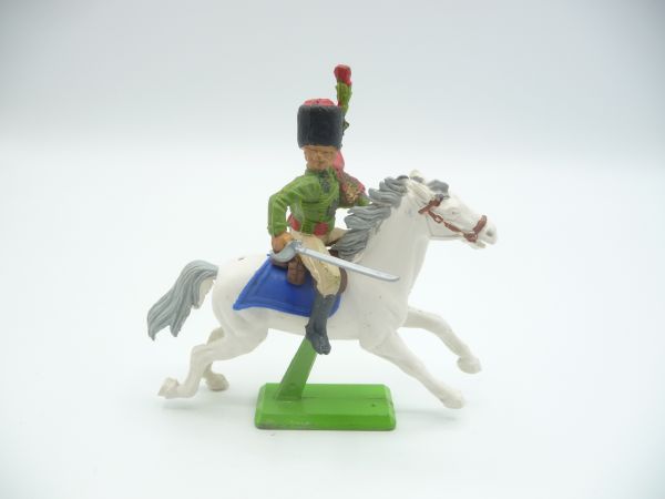 Britains Deetail Soldier on horseback (green/red) with sabre