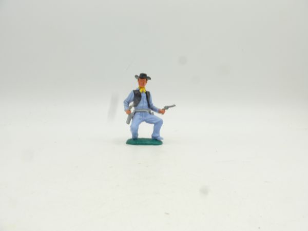 Timpo Toys Cowboy 3rd version, crouching with 2 pistols