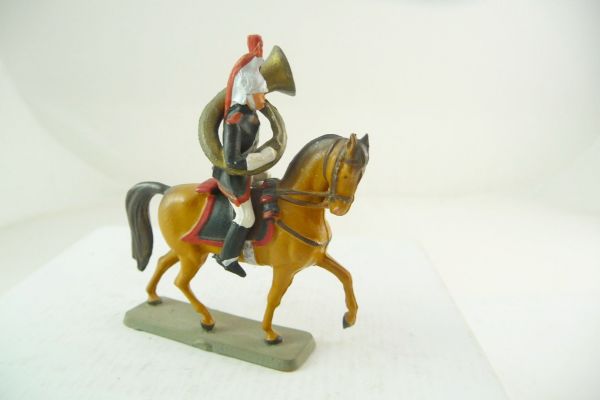 Starlux Waterloo: Soldier on horseback with horn