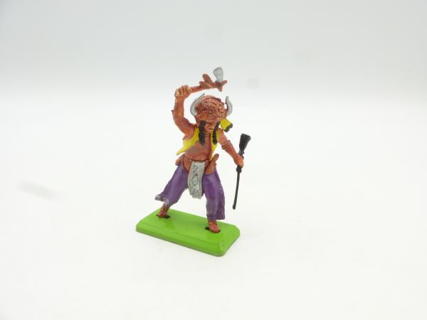 Britains Deetail Medicine man with tomahawk + rifle