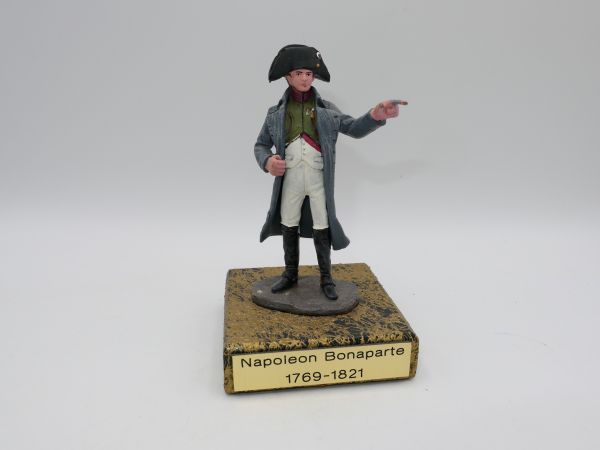 Napoleon Bonaparte 1969-1821 on base, total height approx. 12 cm - see photos