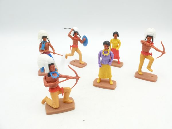 Plasty Group of Indians / Squaws (6 figures)