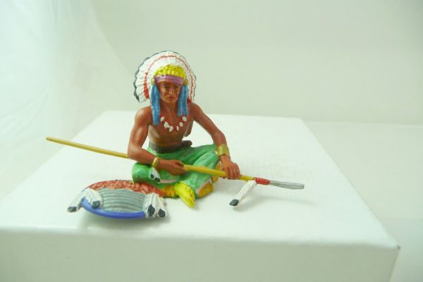 Elastolin 7 cm (damaged) Indian sitting with spear, painting 3