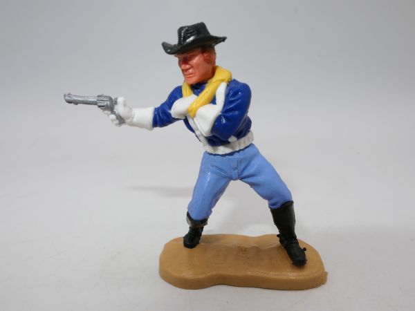 Timpo Toys Northerner 4th version standing with pistol, wounded