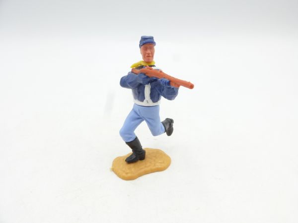 Timpo Toys Union Army soldier 2nd version running, firing rifle