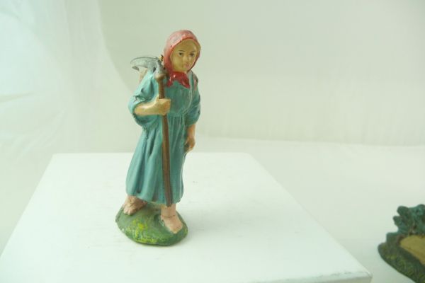 Marolin Harvester woman, height 7 cm - early version
