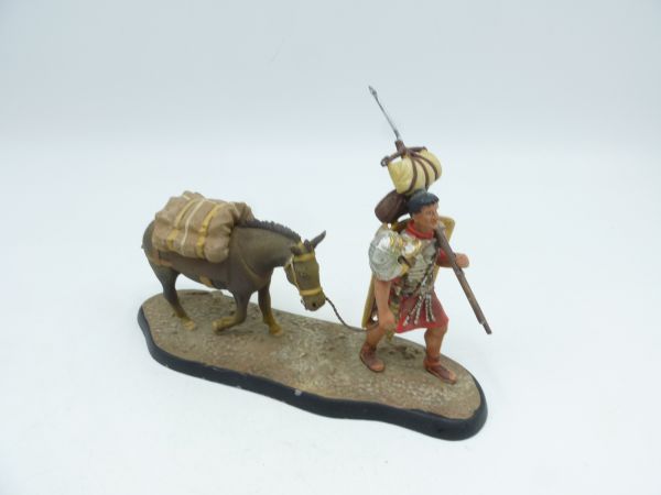 Roman legionary with packhorse - great mini diorama