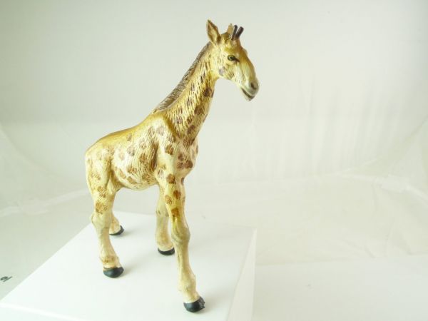 Giraffe (similar to Elastolin, most likely Marolin) - great figure