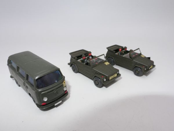 Wiking 3 vehicles (similar to Roco/Roskopf)