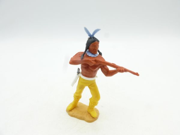 Timpo Toys Indian 3rd version (big head) standing shooting