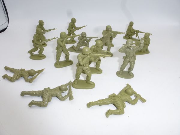 Matchbox 1:32 15 Combat Troops Americans from P 6003 mixed - see photos