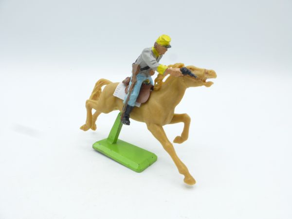Britains Deetail Confederate Army soldier riding, firing pistol - rare horse