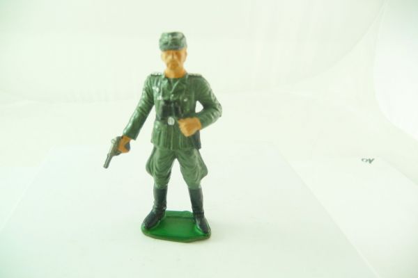 Starlux German soldier, officer with pistol